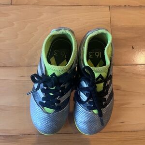 Adidas kids soccer turf shoes